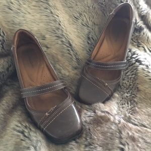 SOLD.  Brown MaryJane's